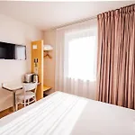 Bordeaux Hotell 2*