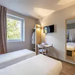 Hotell Bordeaux 2*