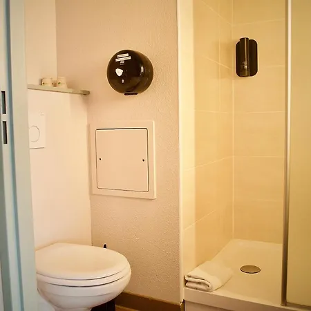 Bordeaux Hotel 2*